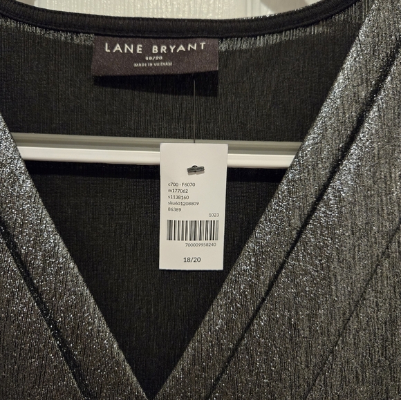 Lane Bryant Swing 3/4-Sleeve Pleat-Front Top size 18/20 - Picture 3 of 4